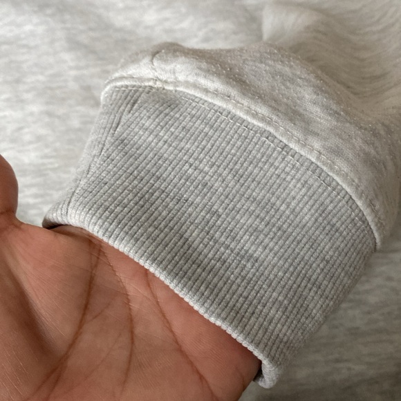 Basic Boyfriend Crew Sweater - Picture 4 of 4